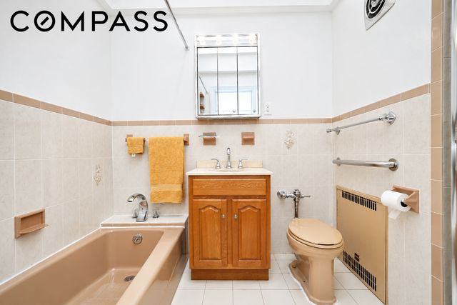 2325 E 26th Street, New York City, NY 11229
