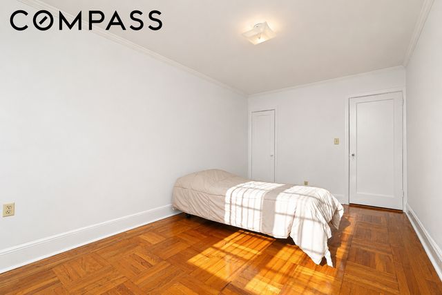 2325 E 26th Street, New York City, NY 11229