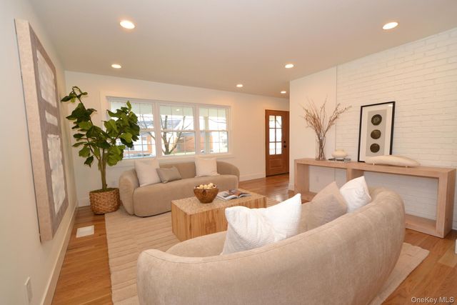 188 Ralph Avenue, Babylon, NY 11702