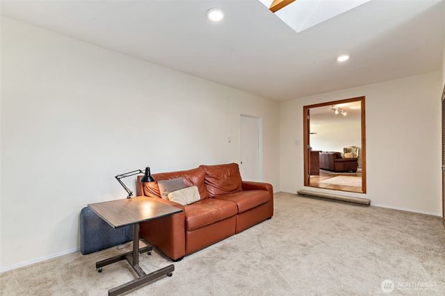 4813 150th Place SW, Edmonds, WA 98026