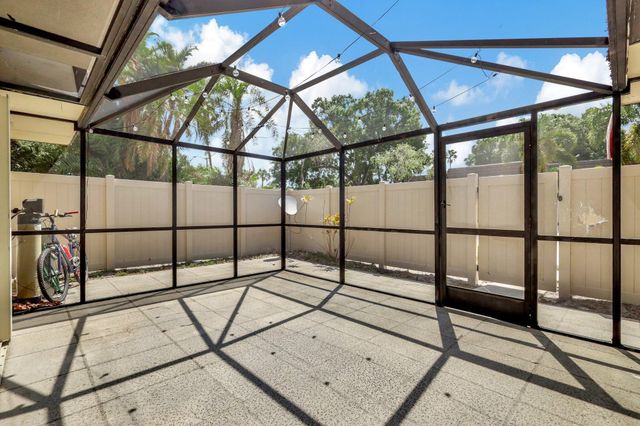 7118 71ST Way, West Palm Beach, FL 33407