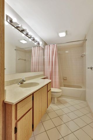 7118 71ST Way, West Palm Beach, FL 33407