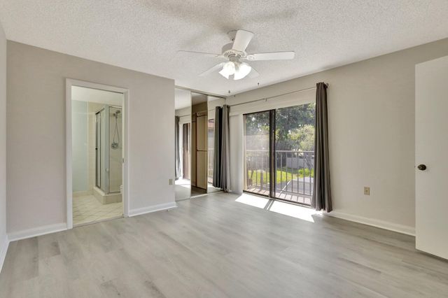 7118 71ST Way, West Palm Beach, FL 33407