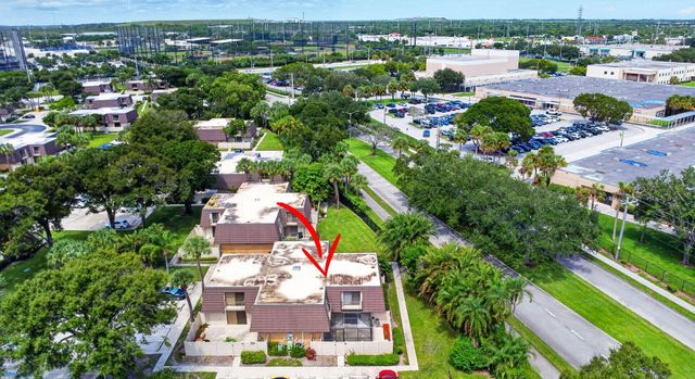 7118 71ST Way, West Palm Beach, FL 33407