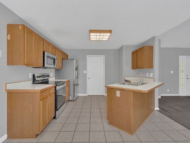 3825 Roscommon Way, Clarksville, TN 37040