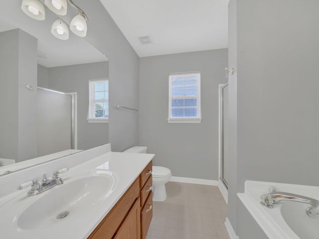 3825 Roscommon Way, Clarksville, TN 37040