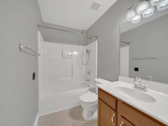 3825 Roscommon Way, Clarksville, TN 37040