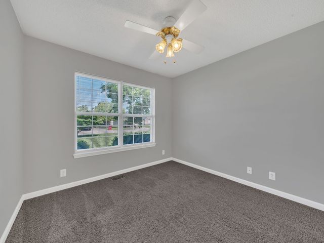 3825 Roscommon Way, Clarksville, TN 37040