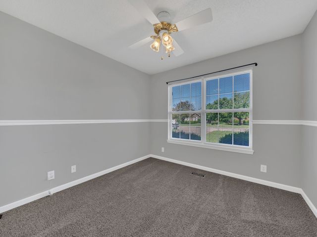 3825 Roscommon Way, Clarksville, TN 37040