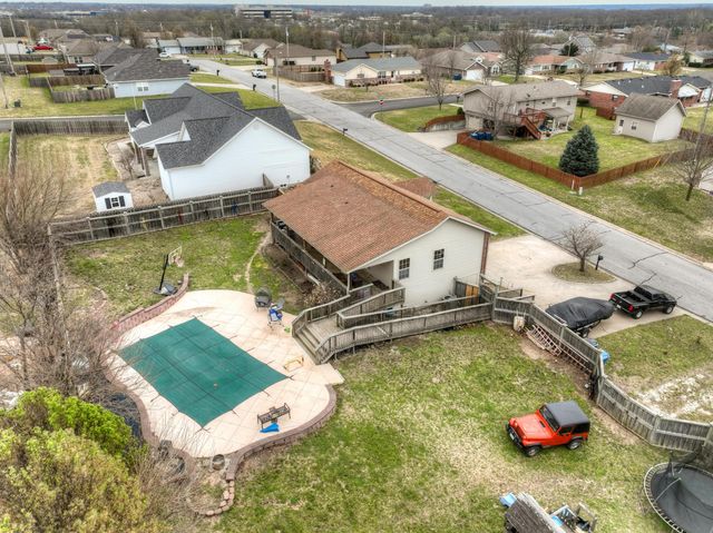 2409 W 29th Street, Joplin, MO 64804