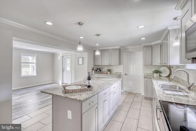 380 FRUITLYN DR, Dallastown, PA 17313