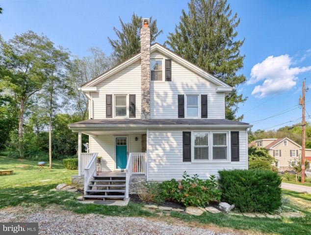 380 FRUITLYN DR, Dallastown, PA 17313