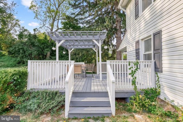 380 FRUITLYN DR, Dallastown, PA 17313