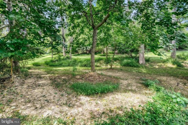 380 FRUITLYN DR, Dallastown, PA 17313