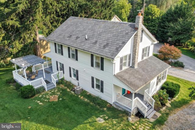 380 FRUITLYN DR, Dallastown, PA 17313