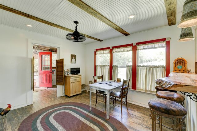 1301 Zion Hill Loop, Weatherford, TX 76088