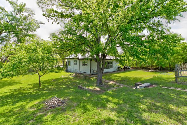1301 Zion Hill Loop, Weatherford, TX 76088
