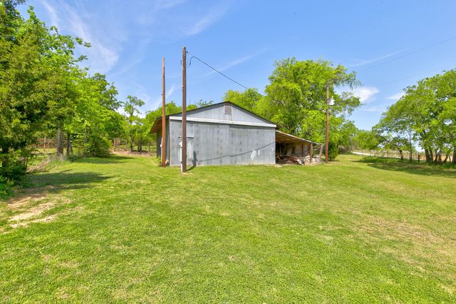 1301 Zion Hill Loop, Weatherford, TX 76088
