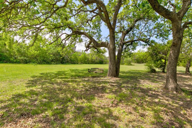 1301 Zion Hill Loop, Weatherford, TX 76088