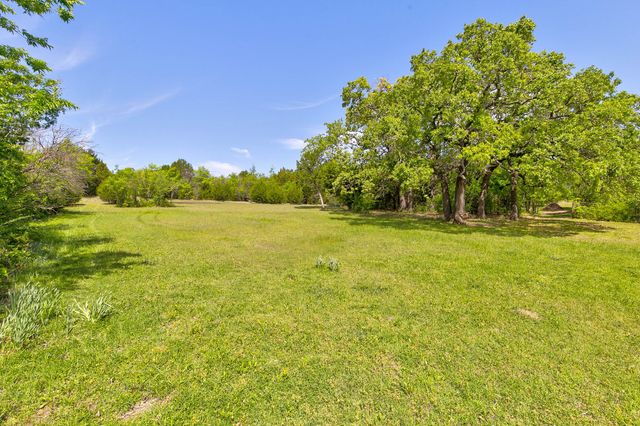 1301 Zion Hill Loop, Weatherford, TX 76088
