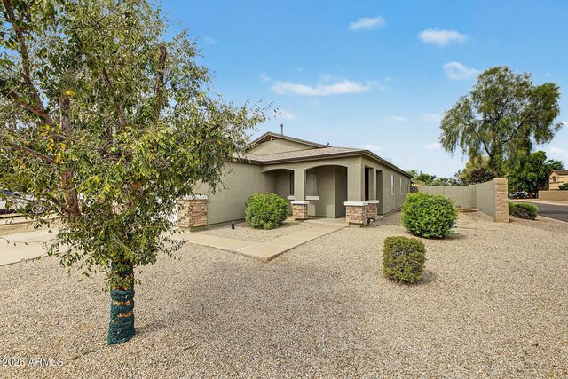 1750 E RENEGADE Trail, San Tan Valley, AZ 85143