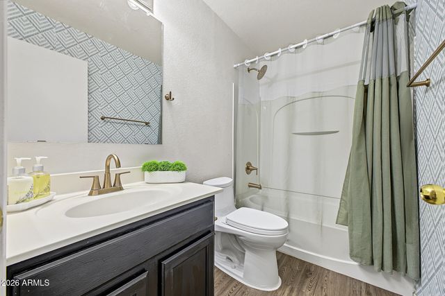 1750 E RENEGADE Trail, San Tan Valley, AZ 85143