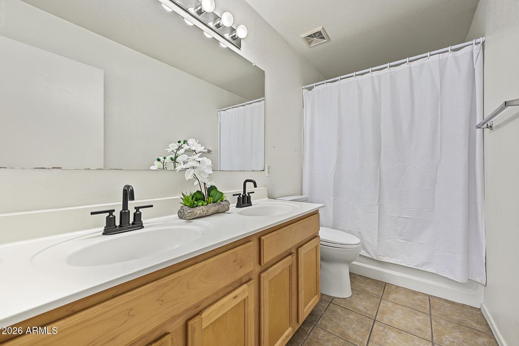 1750 E RENEGADE Trail, San Tan Valley, AZ 85143 — photo 5