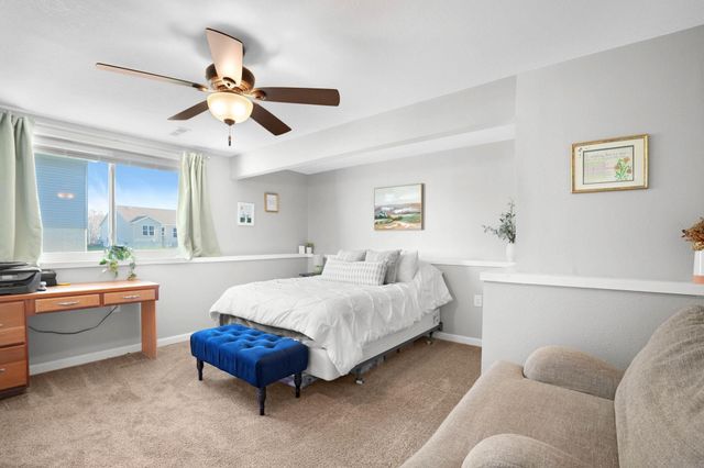 4607 Loren Drive, Cedar Falls, IA 50613