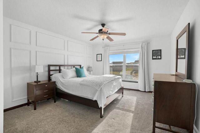 4607 Loren Drive, Cedar Falls, IA 50613