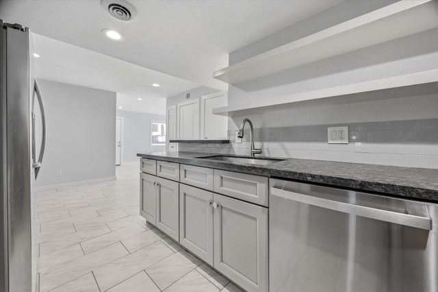 12633 Memorial Drive 141, Houston, TX 77024