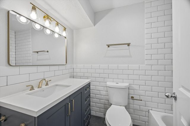 12633 Memorial Drive 141, Houston, TX 77024