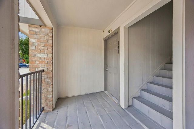 12633 Memorial Drive 141, Houston, TX 77024