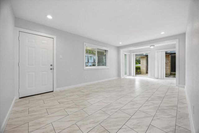 12633 Memorial Drive 141, Houston, TX 77024