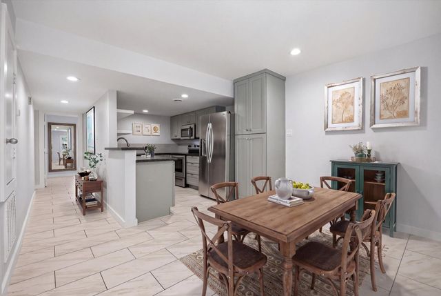 12633 Memorial Drive 141, Houston, TX 77024