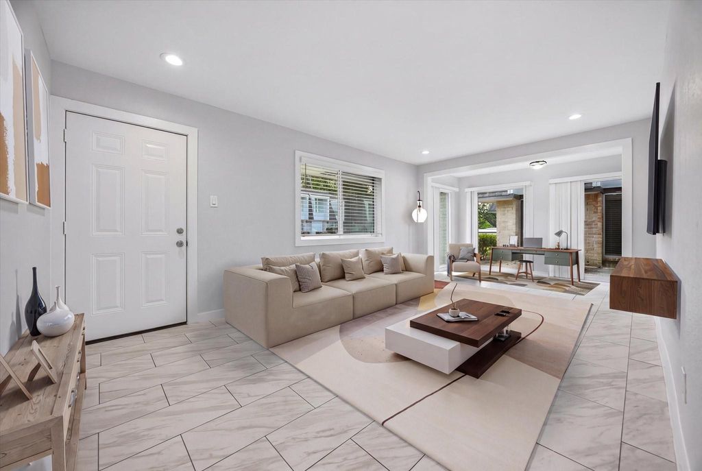 12633 Memorial Drive 141, Houston, TX 77024