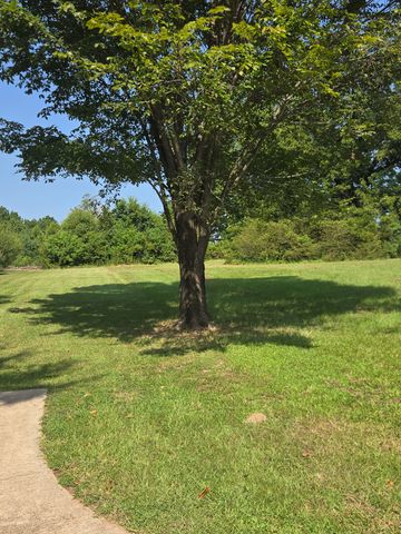 8075 N Lakeshore Drive, Shreveport, LA 71107