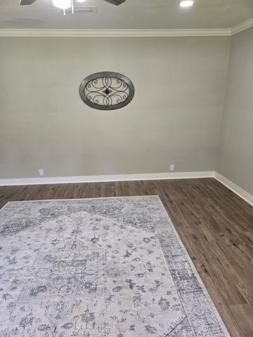 8075 N Lakeshore Drive, Shreveport, LA 71107