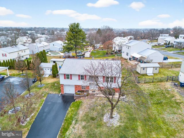 28 COCHISE LN, Royersford, PA 19468