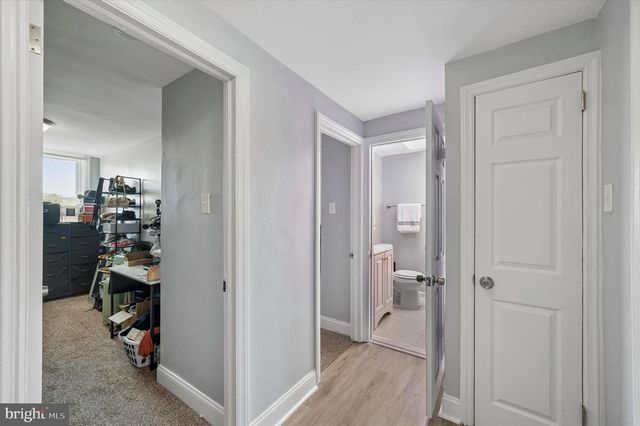 1322 EDGEHILL RD, Darby, PA 19023