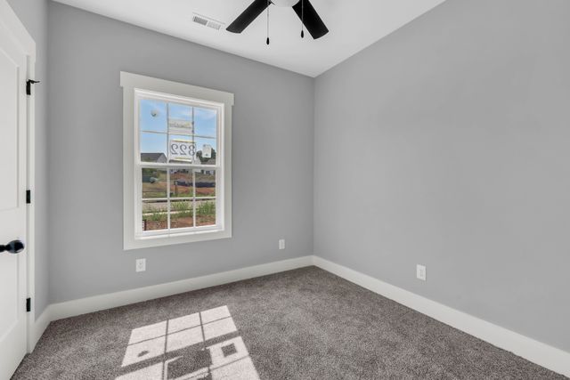 3016 Timberdale Dr, Clarksville, TN 37042