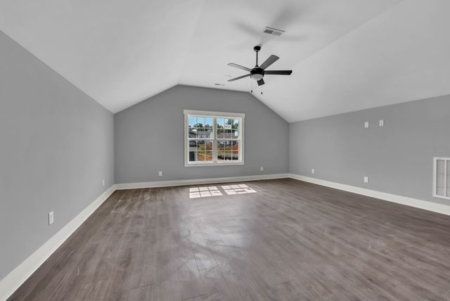 3016 Timberdale Dr, Clarksville, TN 37042