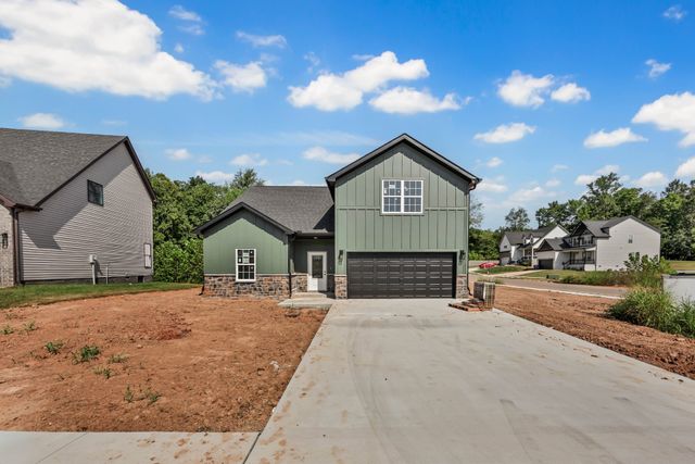 3016 Timberdale Dr, Clarksville, TN 37042