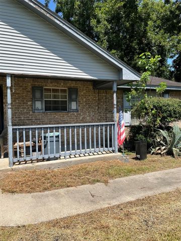 5814 Eunice Street, Texas City, TX 77591
