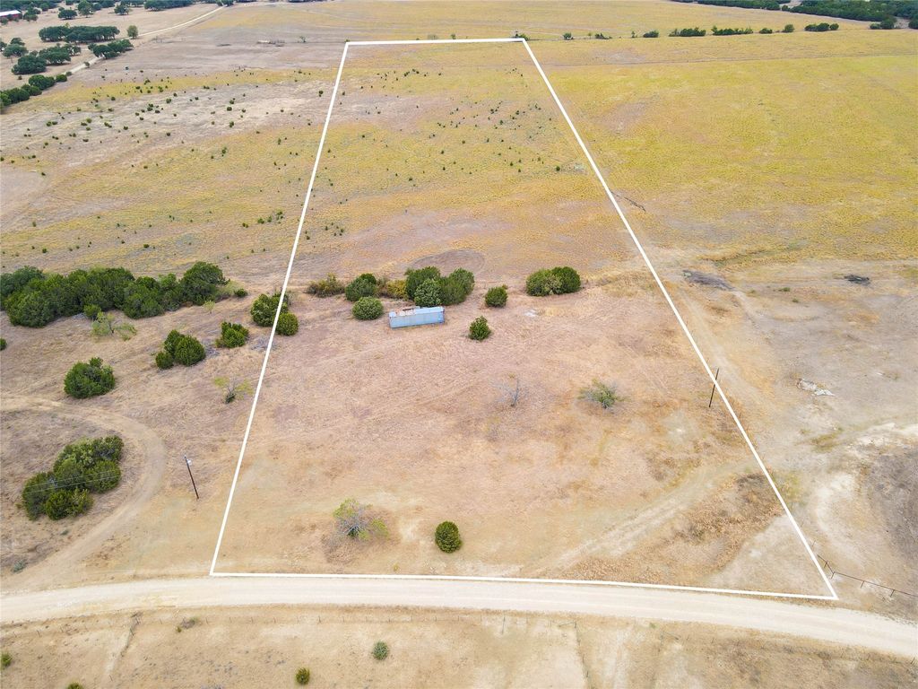 29 E Cr 328, Goldthwaite, TX 76844