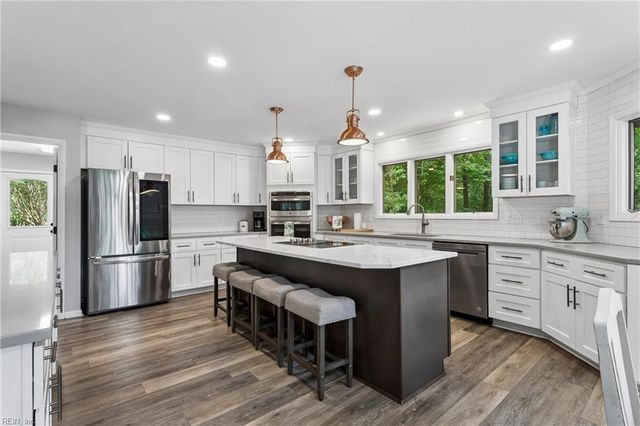 12210 Waterview TRL, Carrollton, VA 23314