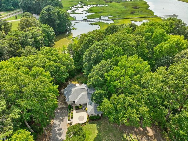 12210 Waterview TRL, Carrollton, VA 23314
