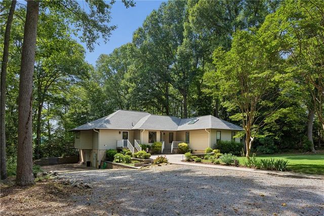 12210 Waterview TRL, Carrollton, VA 23314