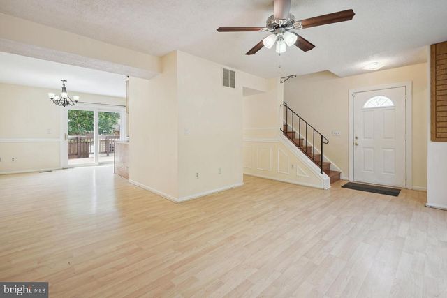 8266 AMITY CIR, Gaithersburg, MD 20877