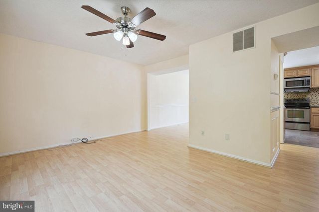 8266 AMITY CIR, Gaithersburg, MD 20877