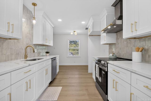 1001 Garland Avenue, North Little Rock, AR 72116